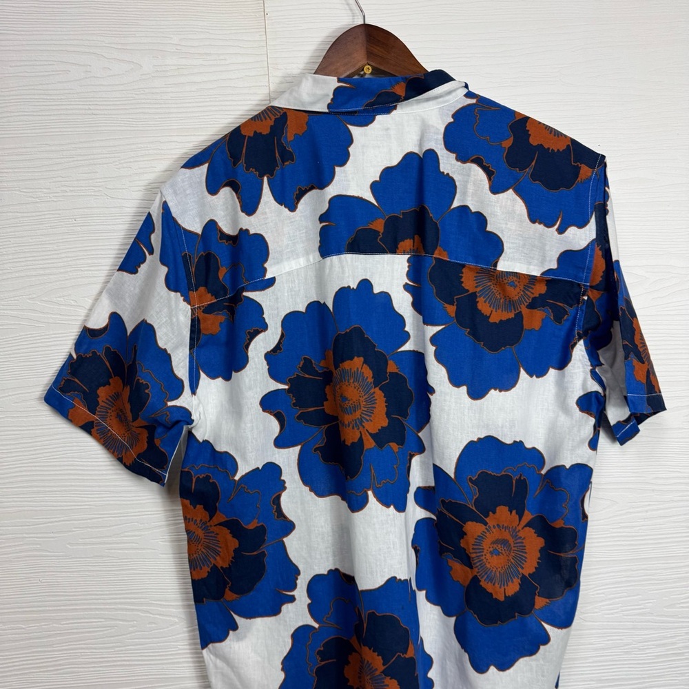 GAP Men Linen-Cotton White & Blue Floral Button Down Shirt Resort Wear Vacation - Picture 7 of 7